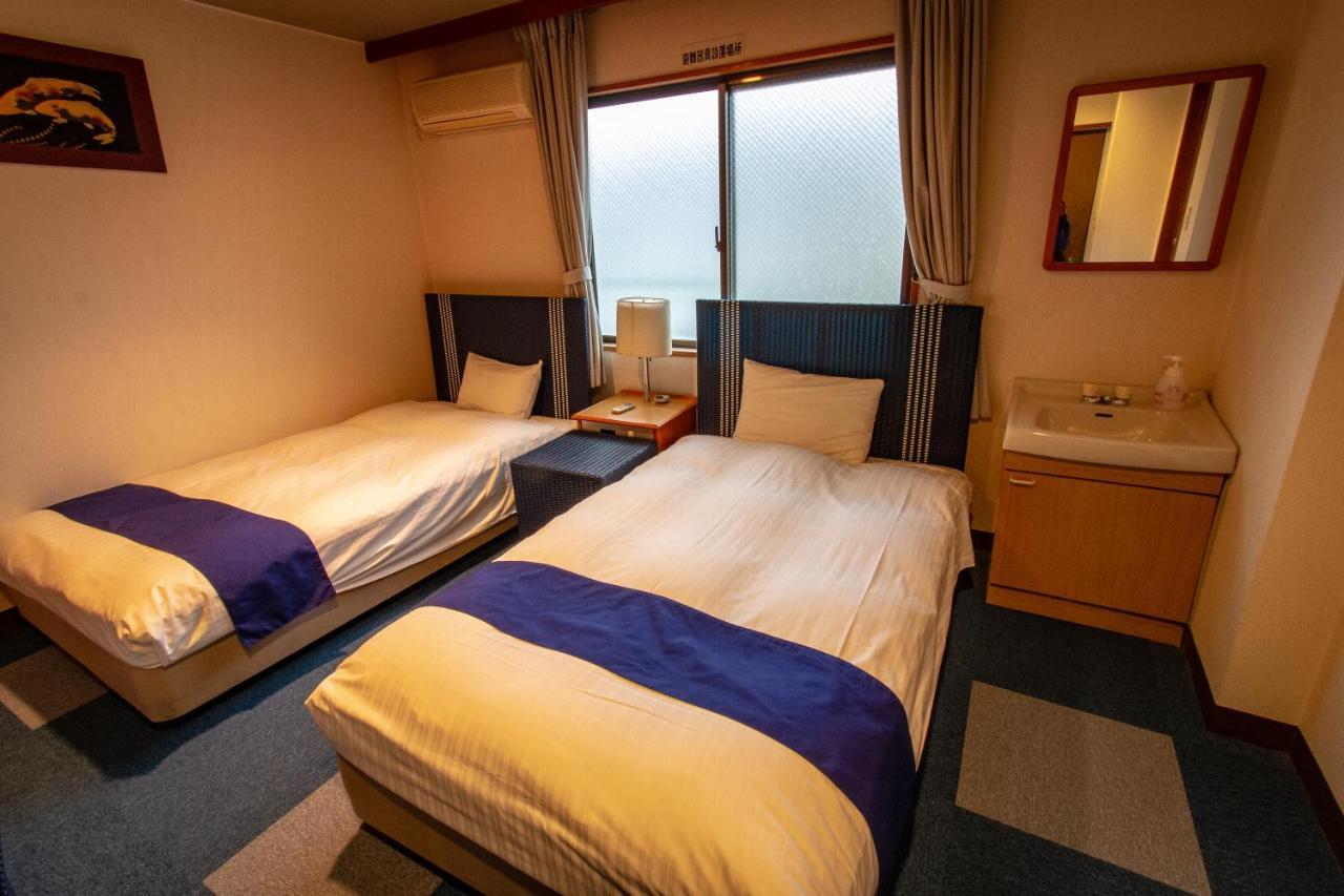 Spa Inn Shirahama Buitenkant foto