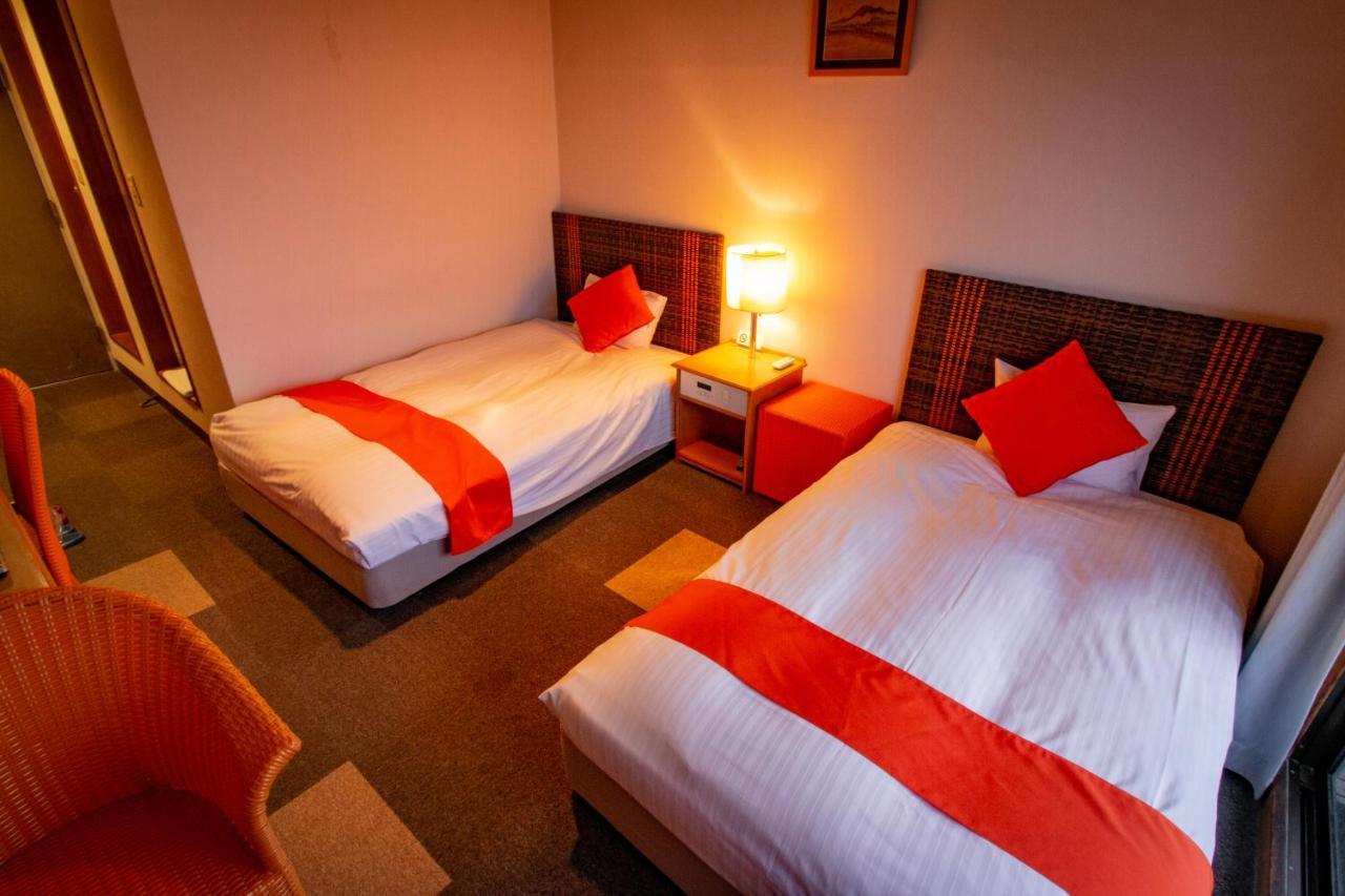 Spa Inn Shirahama Buitenkant foto